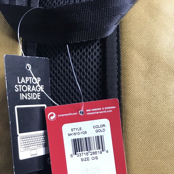 NWT Nike Reflector Backpack Gold Unisex AUTHENTIC - Picture 6 of 6